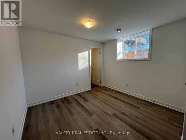 Photo du bâtiment - 514 - 4263 FOURTH AVENUE