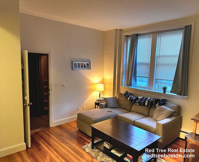 Building Photo - 202 St Paul St