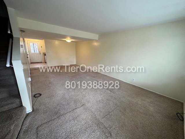 Building Photo - This property offers a NO DEPOSIT option a...