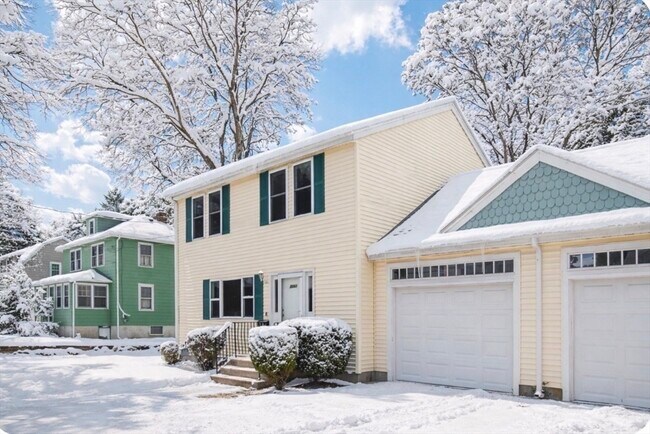 Foto del edificio - 1083 Main St