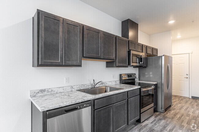 0HAB, 1BA - 599SF - The Amelia Apartments, LLC - 216