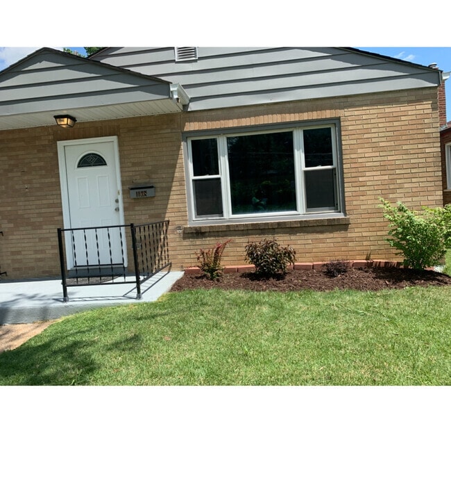 Building Photo - 1108 Ferguson Ave