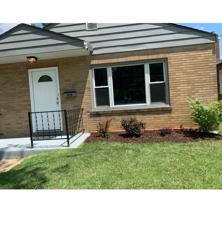 Primary Photo - 1108 Ferguson Ave