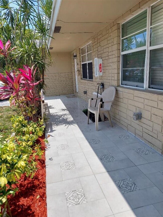 Foto del edificio - 5411 NW 16th Ct