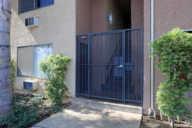 Foto del edificio - Francia Apartments