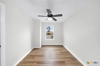 Building Photo - 905 Martin Luther King Jr Ln