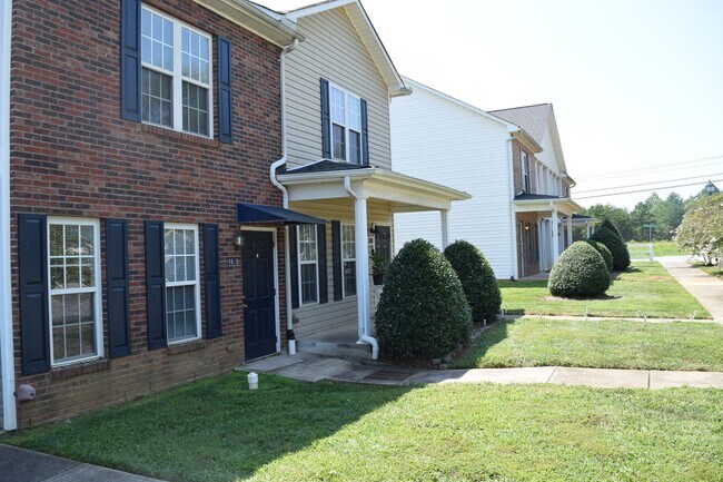 Foto del edificio - 1613 Oak Leaf Dr NW