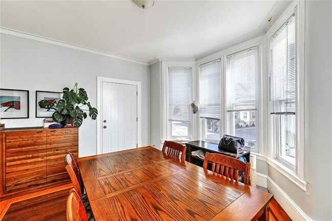 Foto del edificio - 390 Hope St