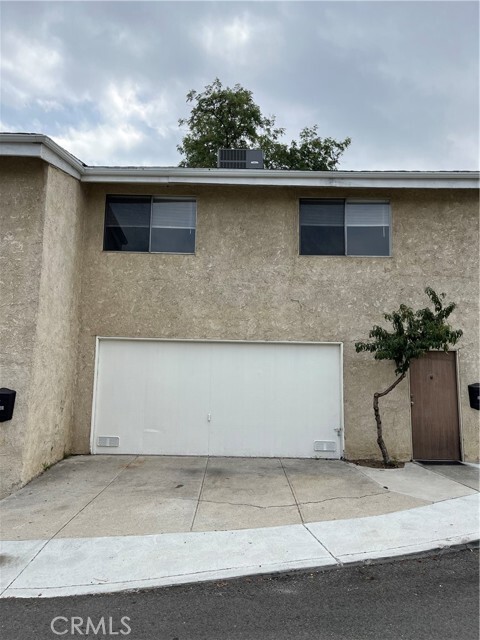 Foto principal - 843 Banks Ct Dr