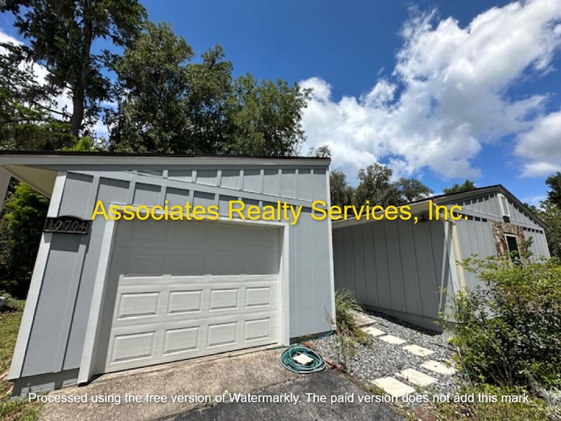 Primary Photo - Hidden gem in Turkey Creek- JUST REDUCED!