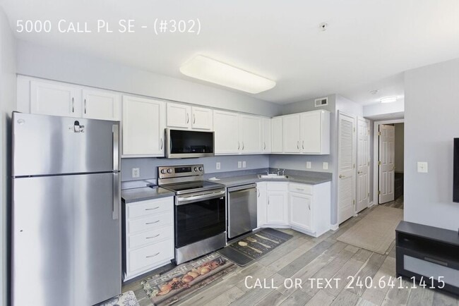 Photo - 5000 Call Pl SE House