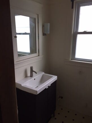 Building Photo - 3320 Lyndale Ave S