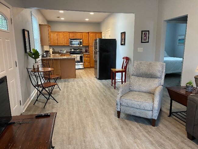 Foto del edificio - Charming Roanoke Cottage!