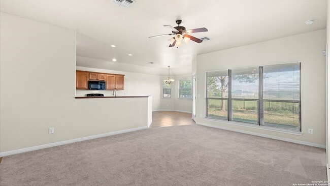 Building Photo - 1123 Blazewood Dr