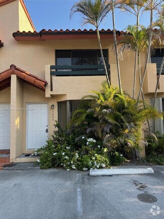 Building Photo - 7844 SW 102nd Ln