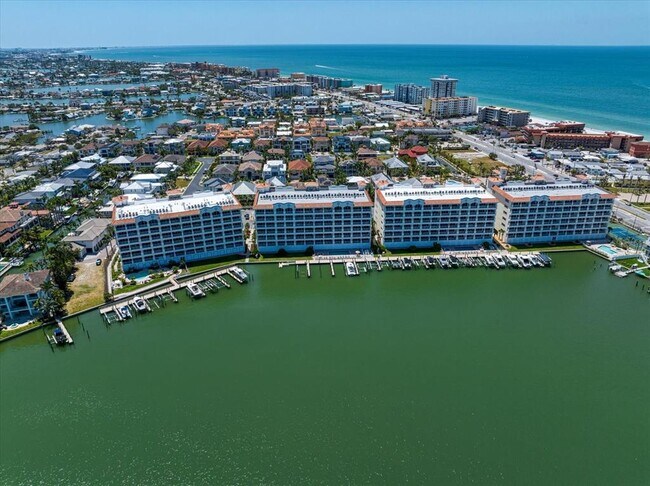 Foto del edificio - 17735 Gulf Blvd