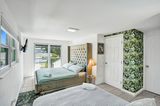 Foto del edificio - 712 SW 7th Terrace