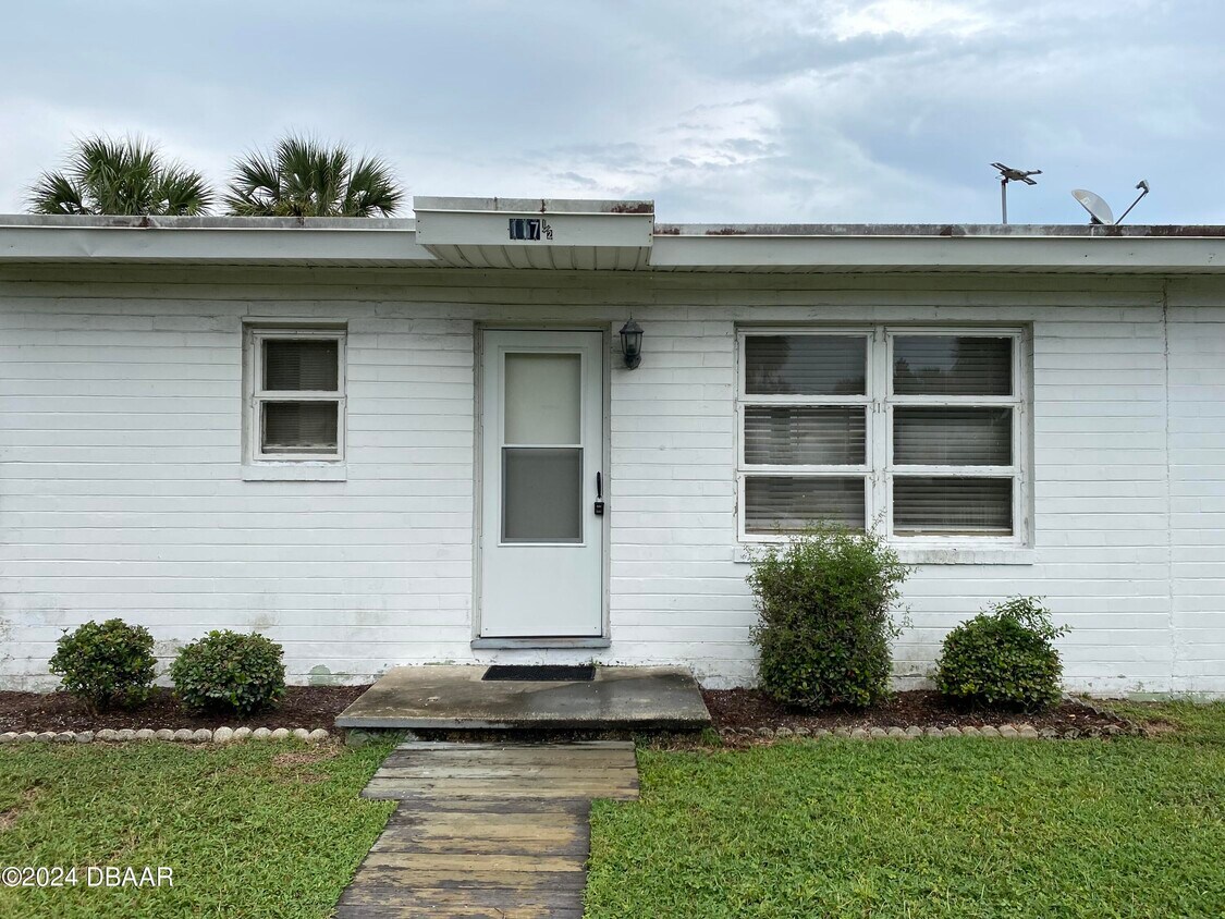 117 Demotte Ave, Port Orange, FL 32127 House Rental in Port Orange