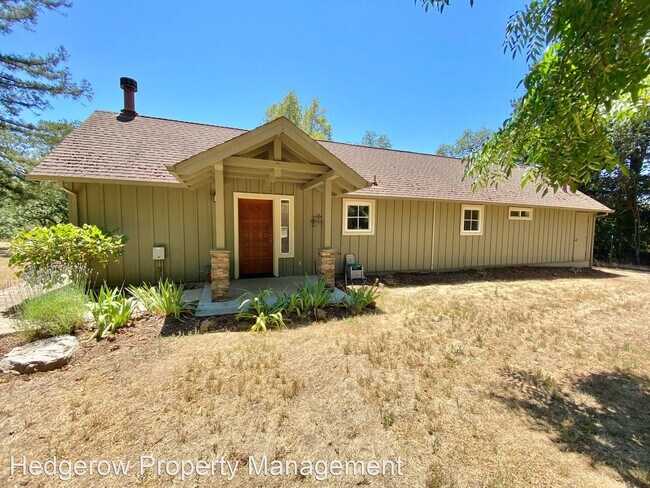 Building Photo - 1 br, 1 bath House - 1205 Hagen Road