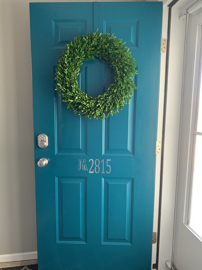 Inviting Entryway with Keyless Entry - 2815 Kenosha Ln NW