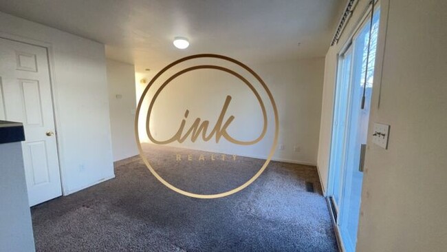 Foto del edificio - Townhouse for Rent in Carson City