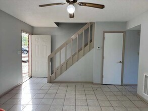 Building Photo - 1661 Forest Dr
