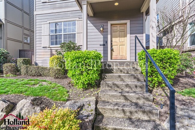 Building Photo - Price just Lowered!!  Great Craftsman home...