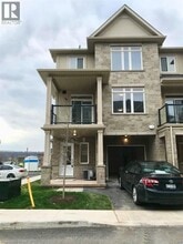 Building Photo - 40 Zinfandel Dr