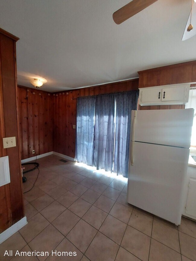 Foto del edificio - 3 br, 1.5 bath House - 6417 MORGANTON ROAD