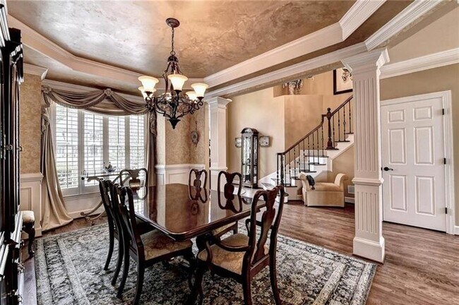 Foto del edificio - 5940 Somerset Ct
