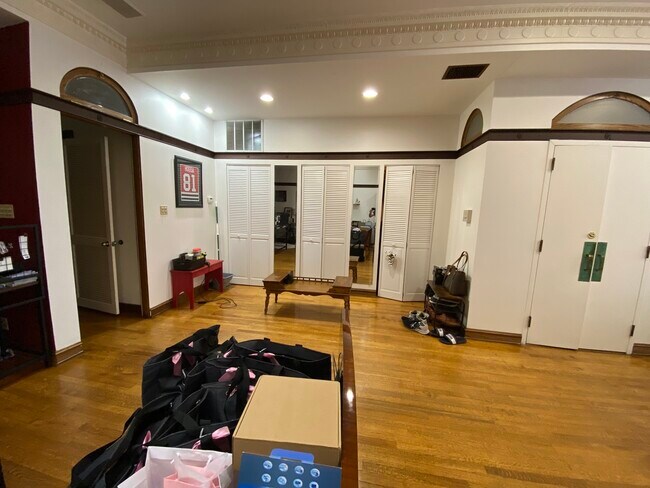 Foto del edificio - 3309 N Clark St