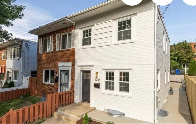 Photo - 4246 Southern Ave SE Townhome