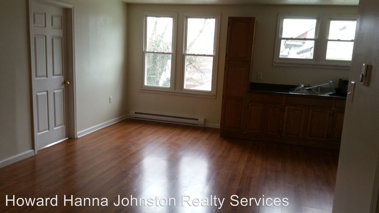 Foto principal - 2615 6th Ave