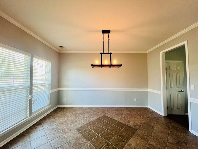 Foto del edificio - 4818 Summerside Dr