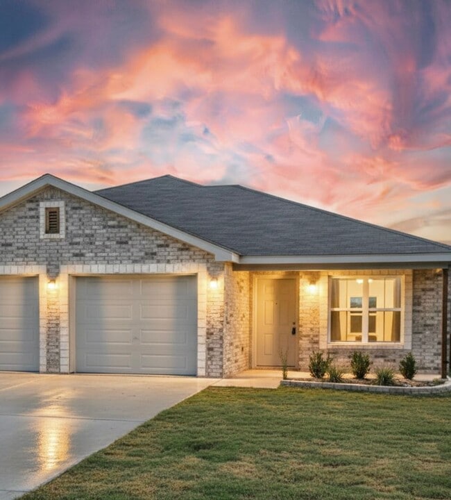 Building Photo - 803 A Eastland Dr