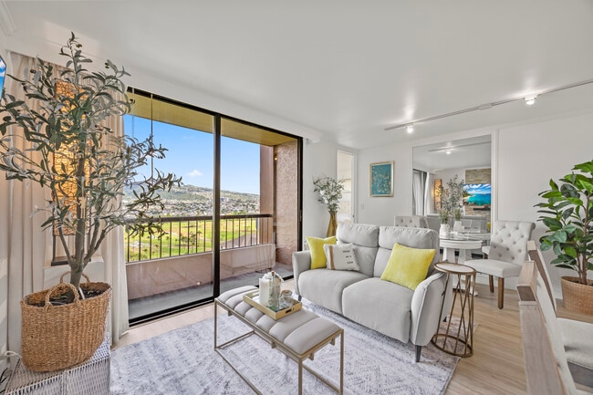 Building Photo - 320 Lili?uokalani Ave