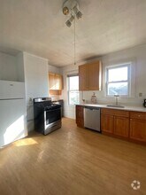 Building Photo - 58 Aspinwall Ave