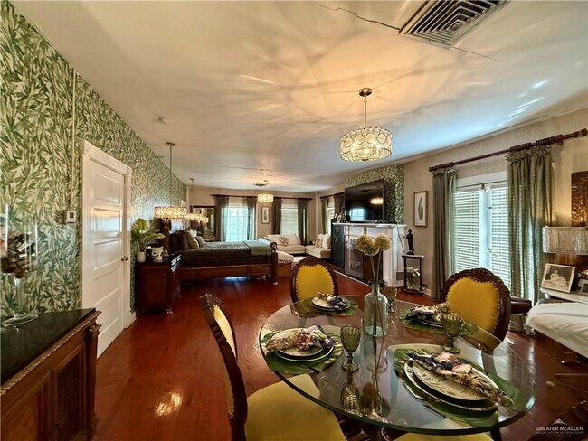 Foto del edificio - 11 Hall Acres