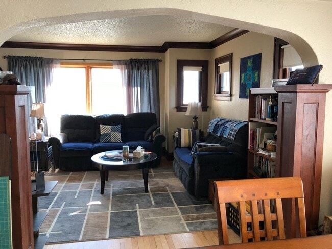 Living Room - 1031 S 76th St