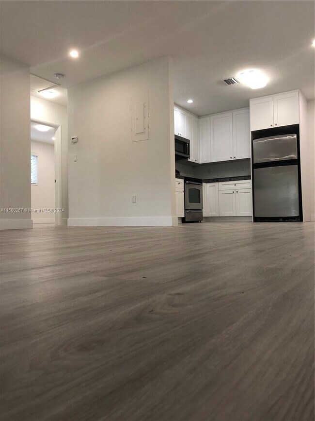 Foto del edificio - 11051 SW 79th Ave