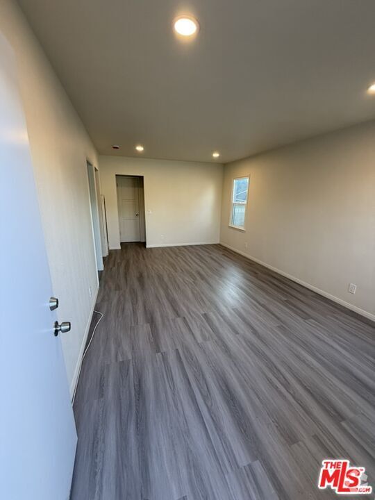 Building Photo - 5242 Mccallum Ave