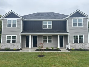 Building Photo - 439 Hobbs Ave