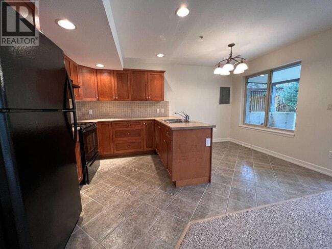Building Photo - 13863 Docksteader Loop