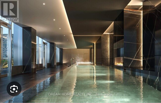 Photo du bâtiment - 11 Yorkville Ave