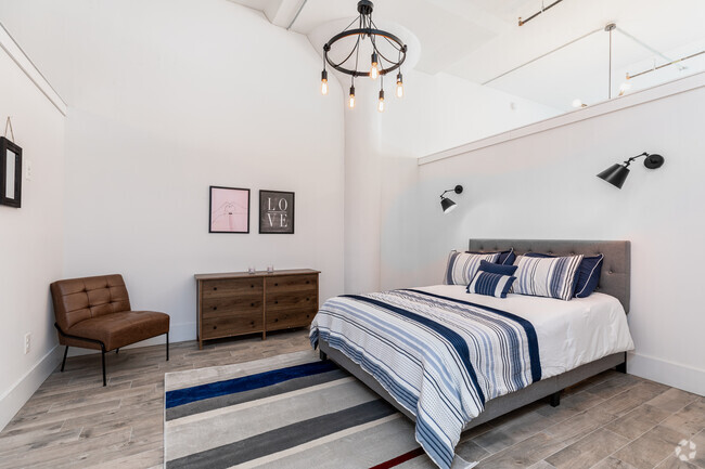 Bedroom - Lofts at Kearny