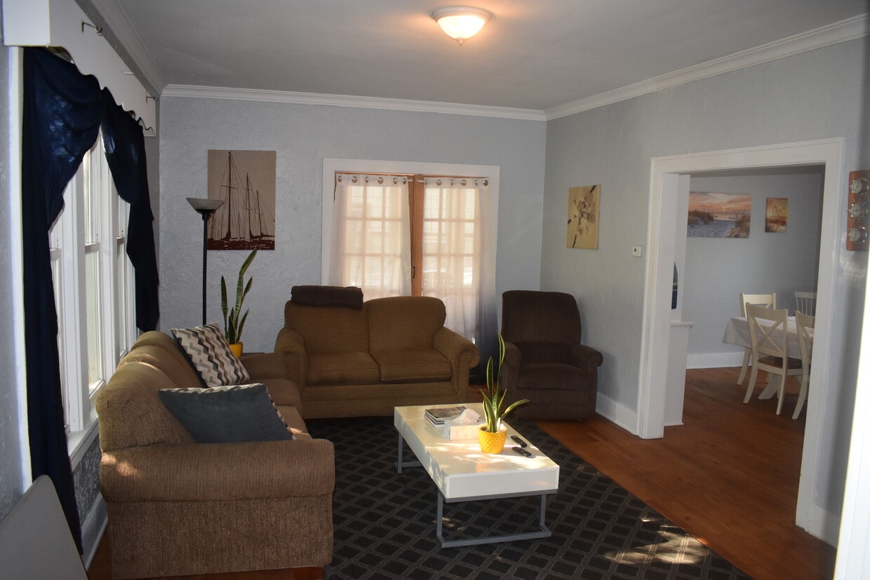 Foto principal - 805 Liberty Trl