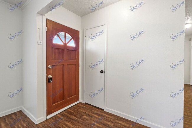 Building Photo - 3022 Kyle Rd