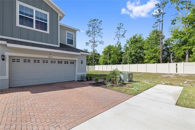 Building Photo - 34114 Rogallo Ln