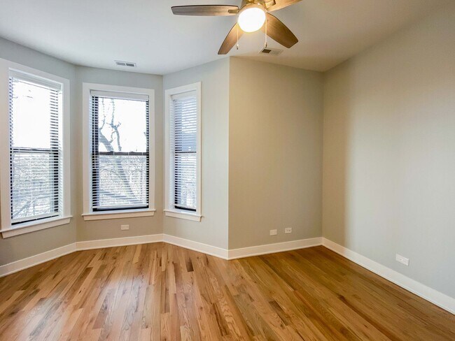 Foto del edificio - 2111 N Sedgwick St