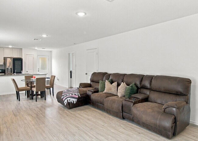 Foto del edificio - 3 Bedroom Home in Grace Valley